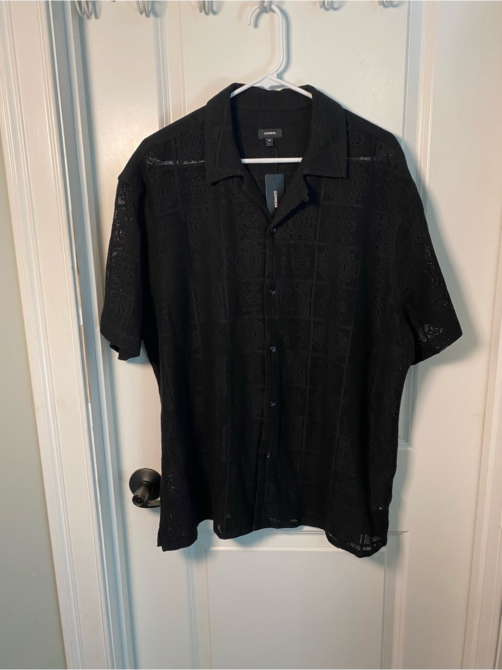 NWT Express Black Short-Sleeve Button-Down Camp Shirt